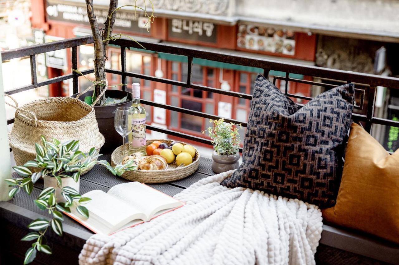 Chill On The Screened Balcony-Budapest Most Historic Landmarks Экстерьер фото